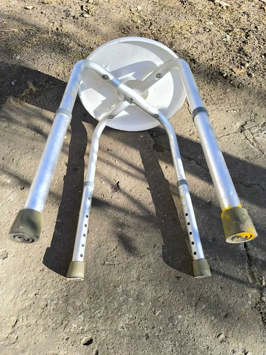 scaune medical pentru duș