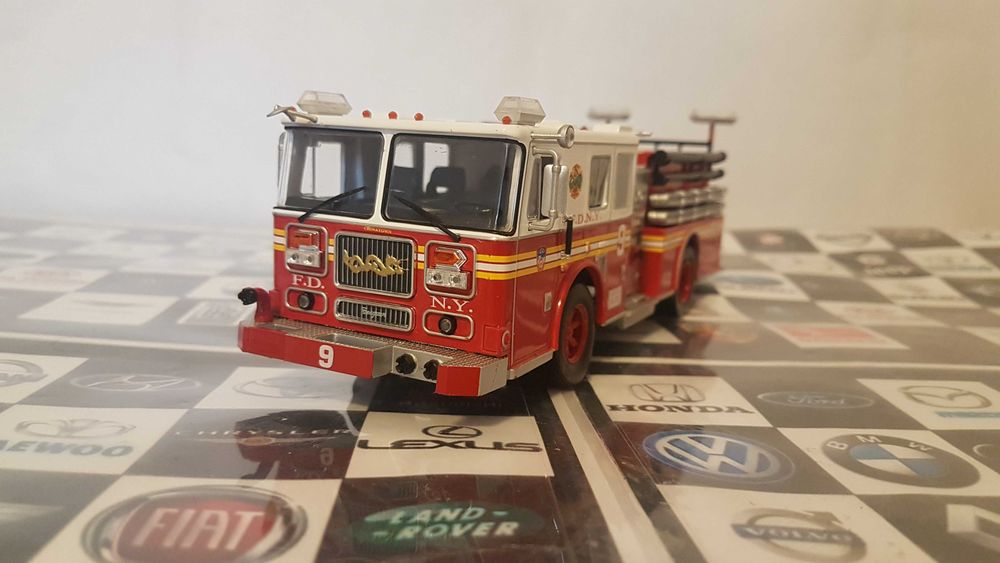 Macheta Seagrave scara 1/43