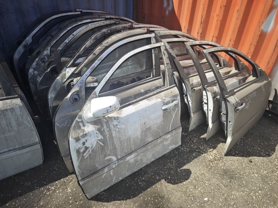 Дверь передняя задняя седан универсал