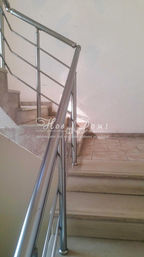 Продава се Многостаен апартамент в Варна, Левски - 400 кв.м за 1200 €/кв.м - Снимка #5