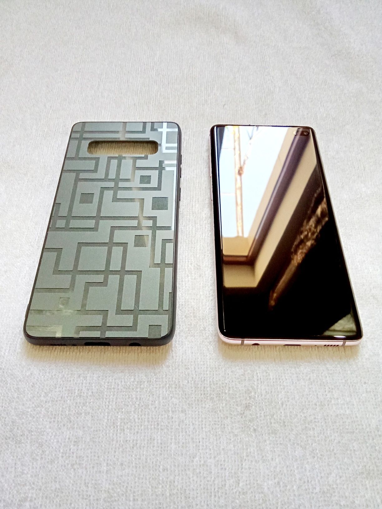 Samsung S 10 plus 512 gb 2 simka 100 % оригинал