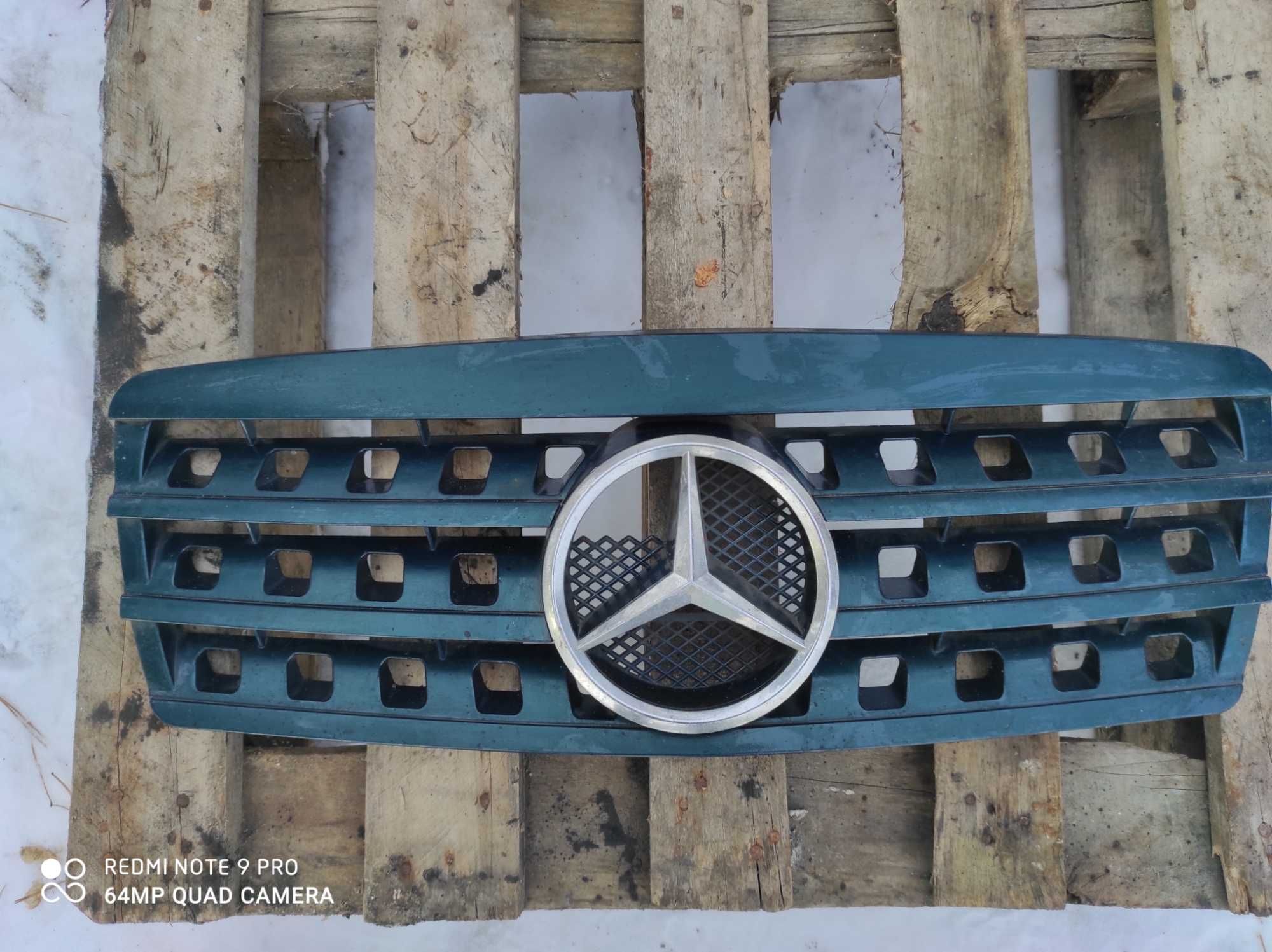 Продам на Мерседес W210 до рестайлинг