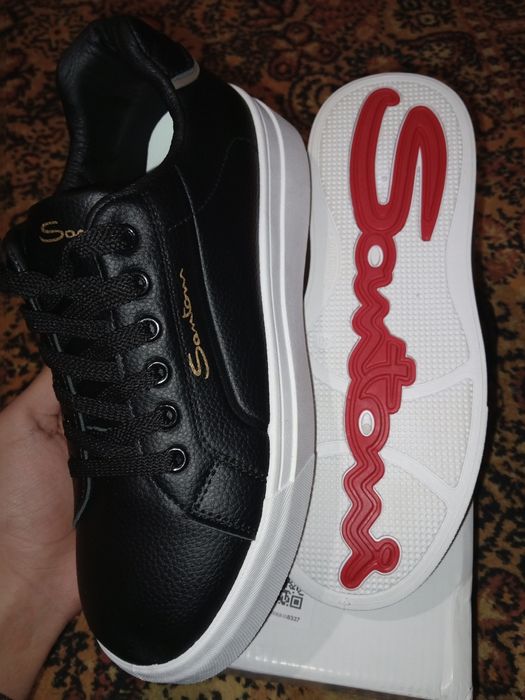 Кроссовки Santoni
