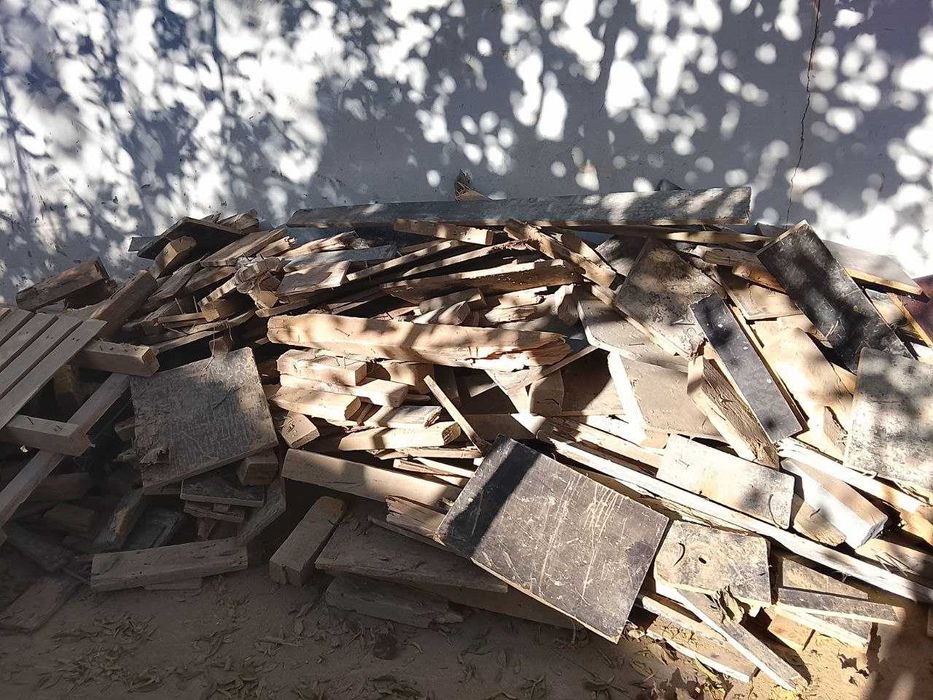 Quruq o'tinlar. Stroy otxotdan