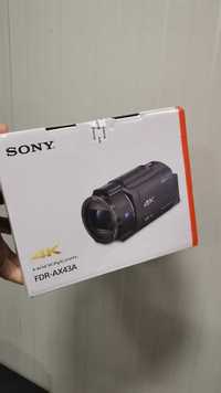 Cameră digitală Sony FDR-AX43A