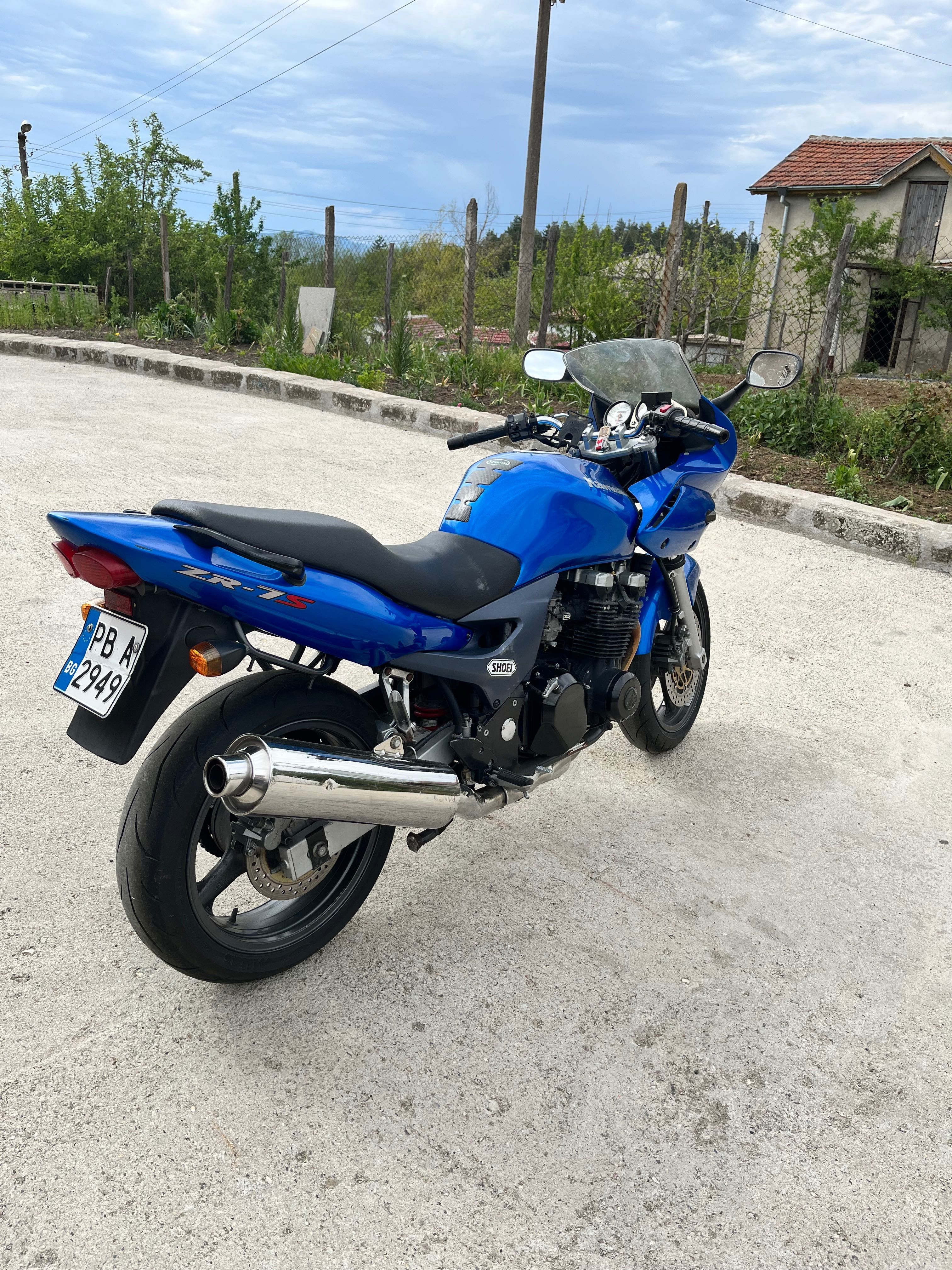 Kawasaki Zr7s 750