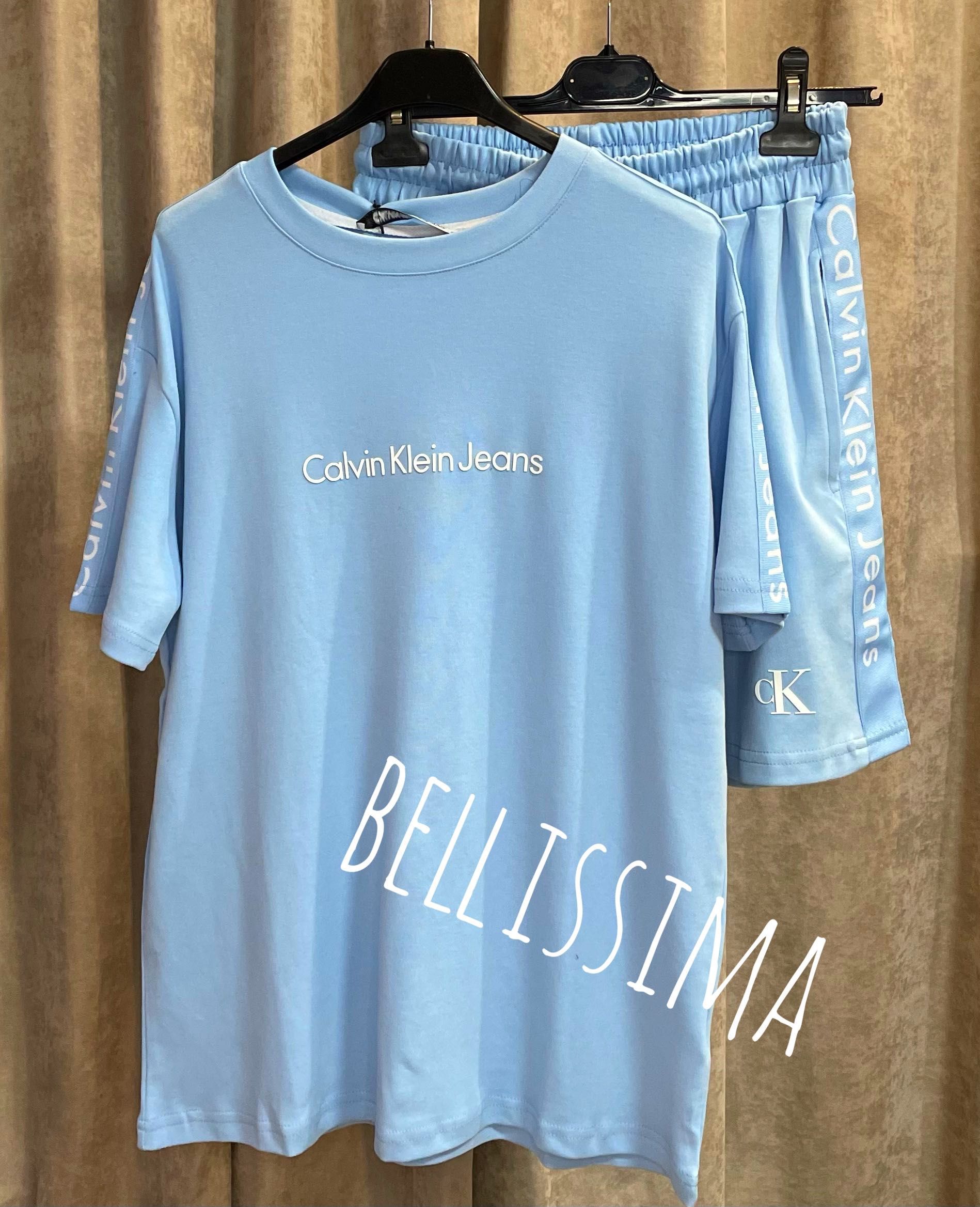 Дамски екип Calvin Klein къси панталони + тениска
