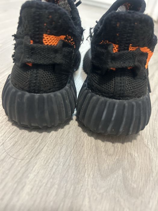 Adidas Yezzy маратонки