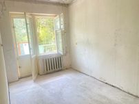 Продажа 3 комнатная квартира Спутник 4 Кирпич 77 серия