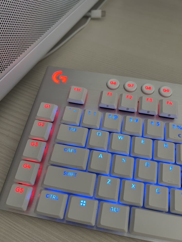Logitech g915 x lightspeed wireless