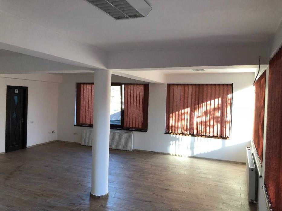 Spatiu comercial BIROU zona Dovali BLVD Nicolae Balcescu 50 MP