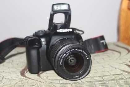 Фотоаппарат канон 1100