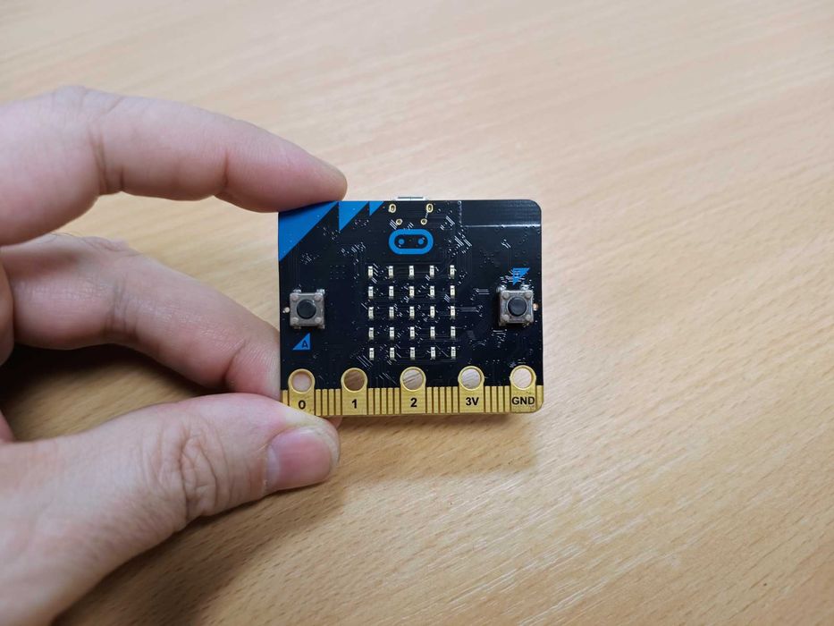 placa de dezvoltare BBC micro:bit