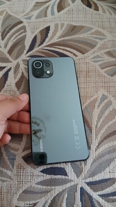 Продам Xiaomi 11 lite