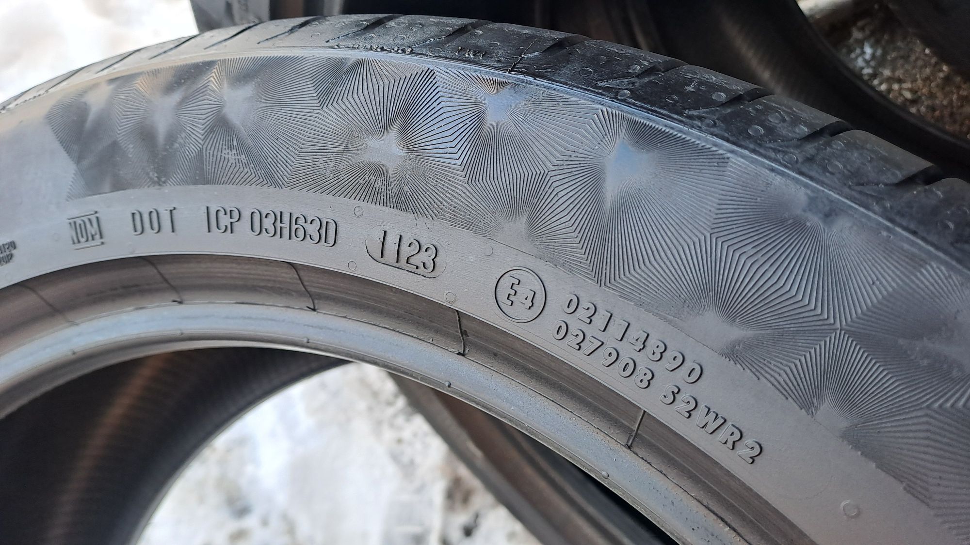 4бр. 2023г. Летни 235/50/19 Continental Conti Premium Contact 6