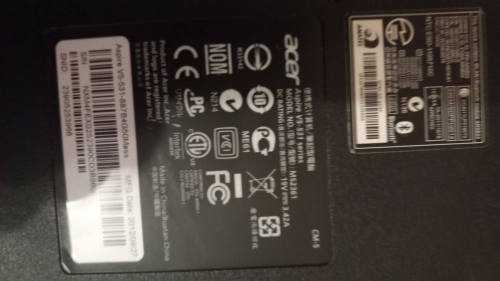 Acer  Aspire V5-531 /baterie noua+ tastatura iluminata