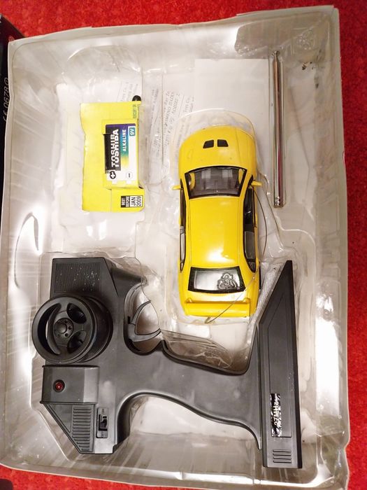 Anii 2000 masina rc 1/32 Mitsubishi