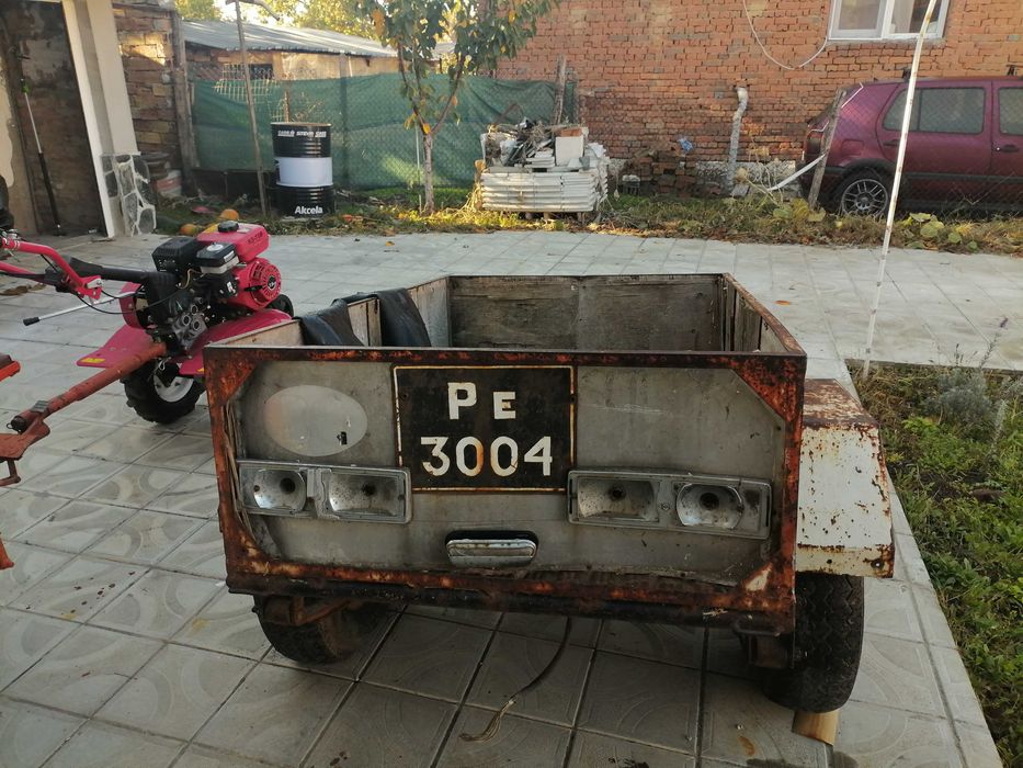 Ремарке за автомобил