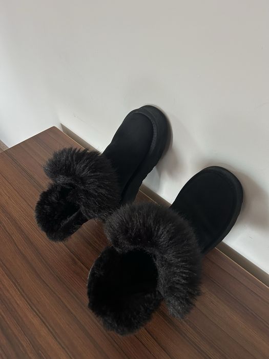 BADURA- черни ботушки с пухче.