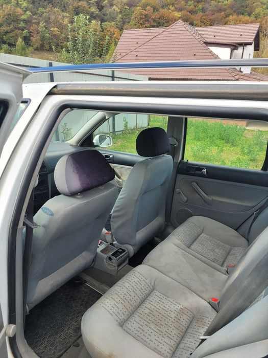 Vând VW Golf IV defect