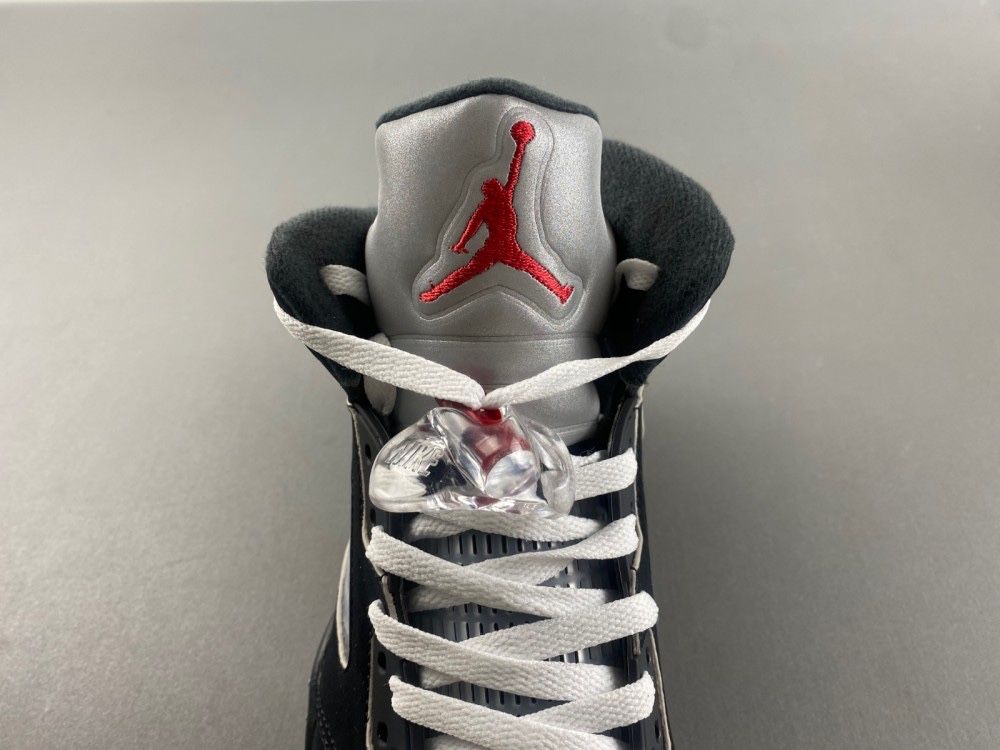 Air Jordan 5 Retro Black Metallic Reimagined