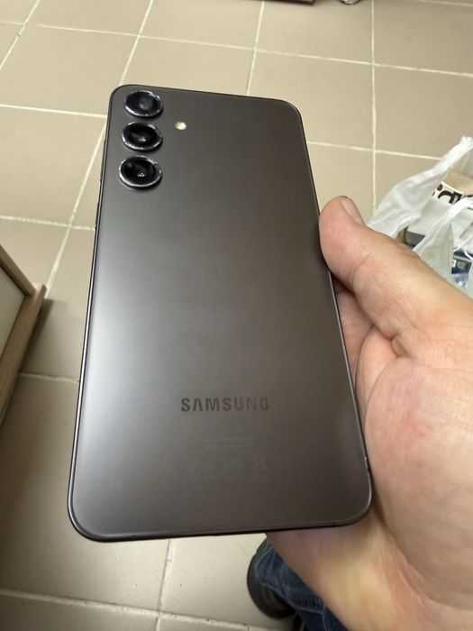 Samsung Galaxy S24 Plus 12/256gb - без забележки