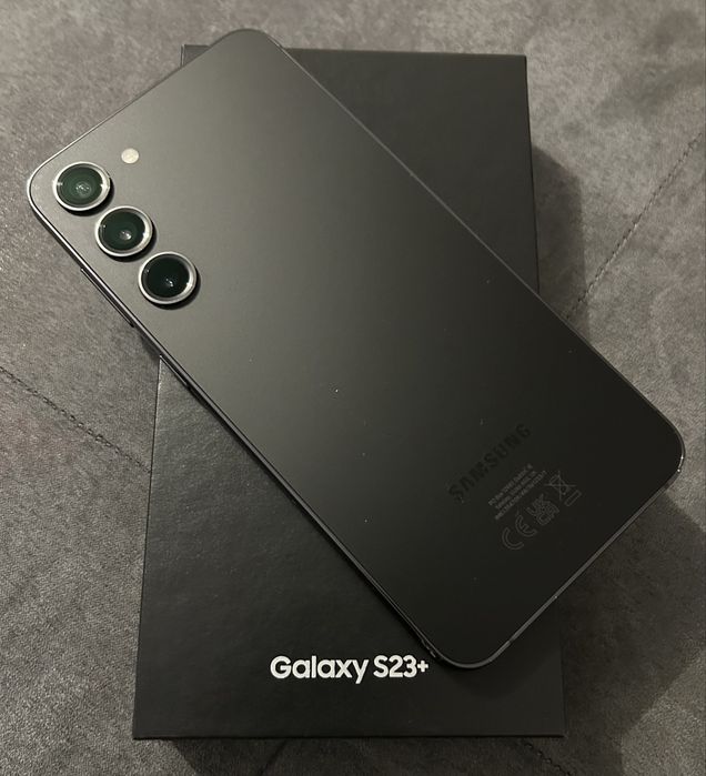 Vând urgent Samsung Galaxy S23+