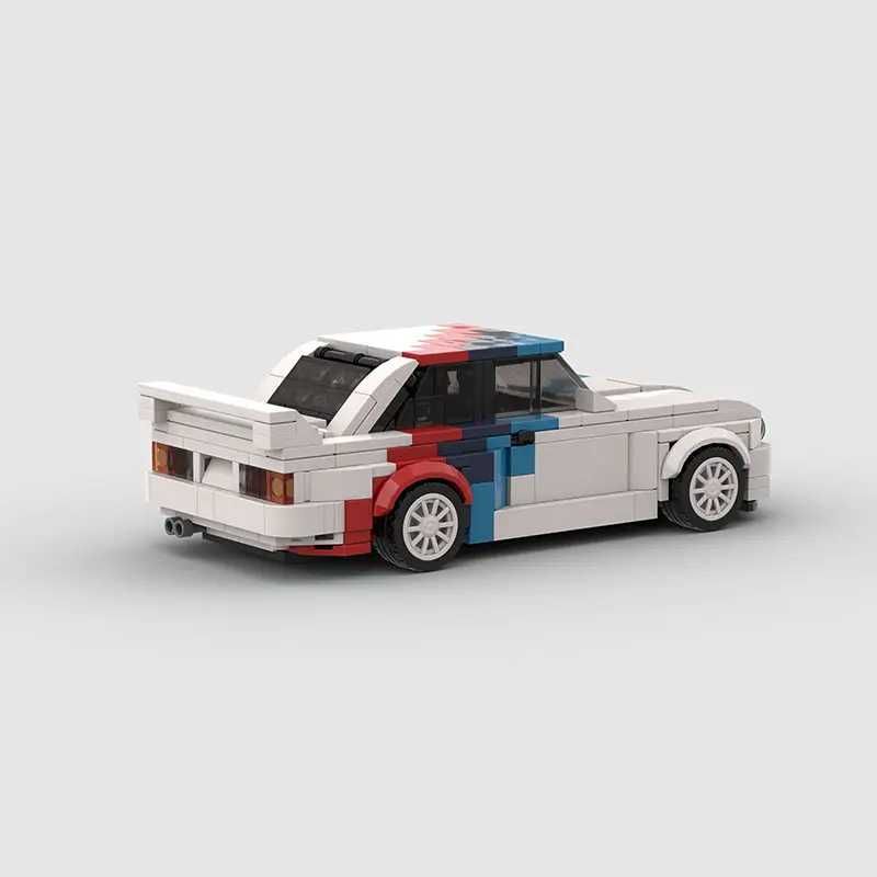 Сглобяема модел от тухлички LEGO BMW M3 E30
