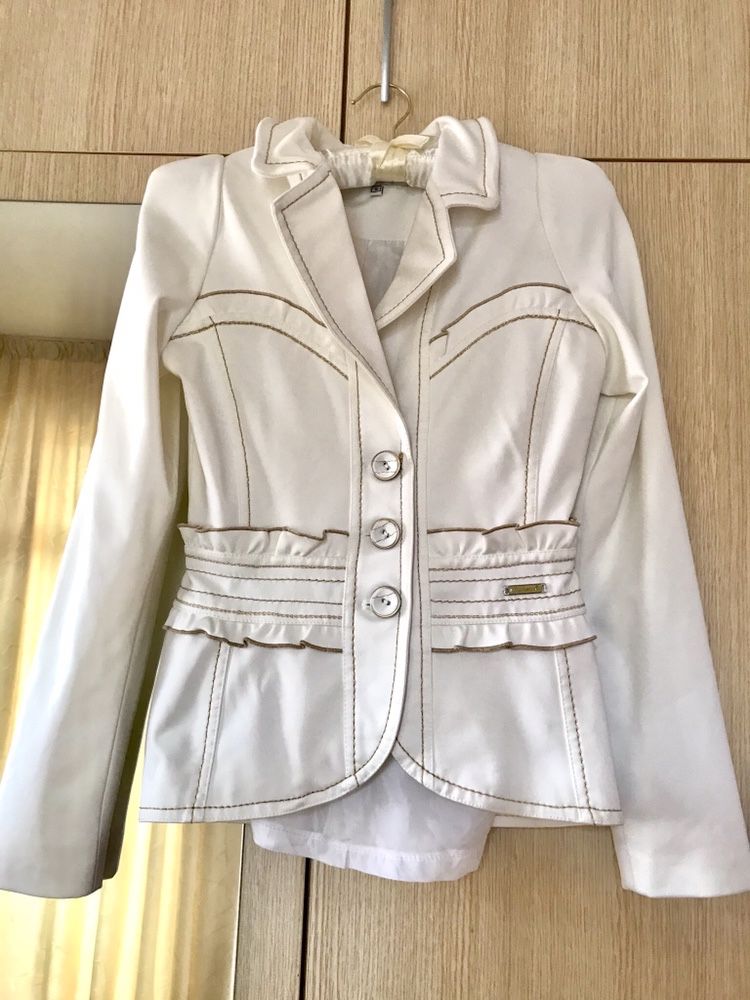 Сака и блейзъри “Patrizia Pepe“,“ZARA"