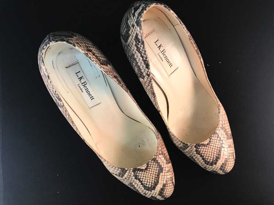 Pantofi de piele, model piele de sarpe, LK Benett, nr 37