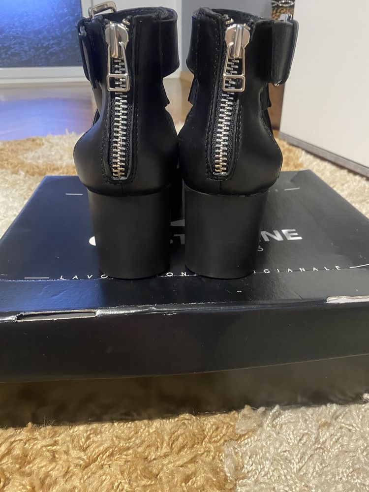 Сандали Constantine Shoes
