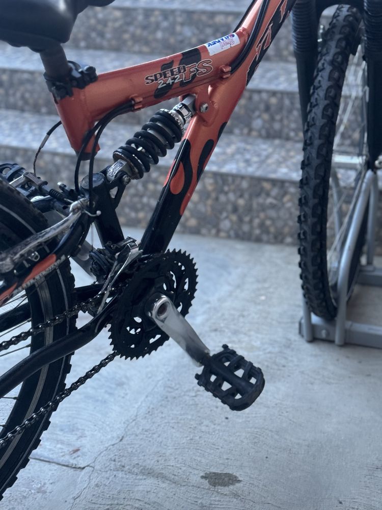 Bicicletă KTM speed 242 fs în stare bună . Negociabil