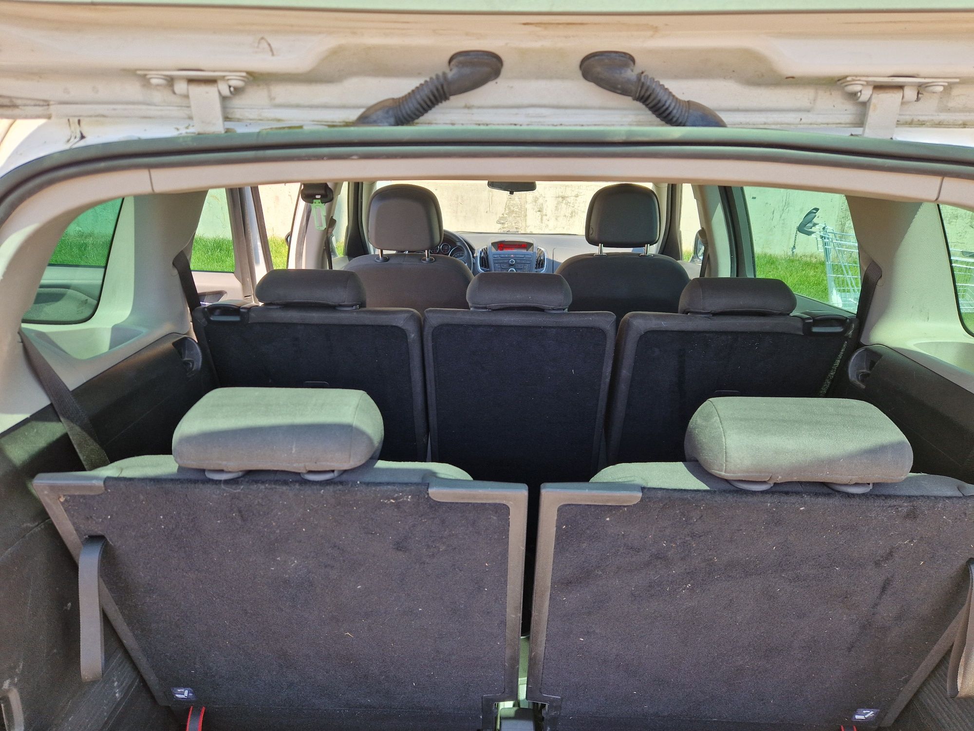 Opel Zafira 7 locuri