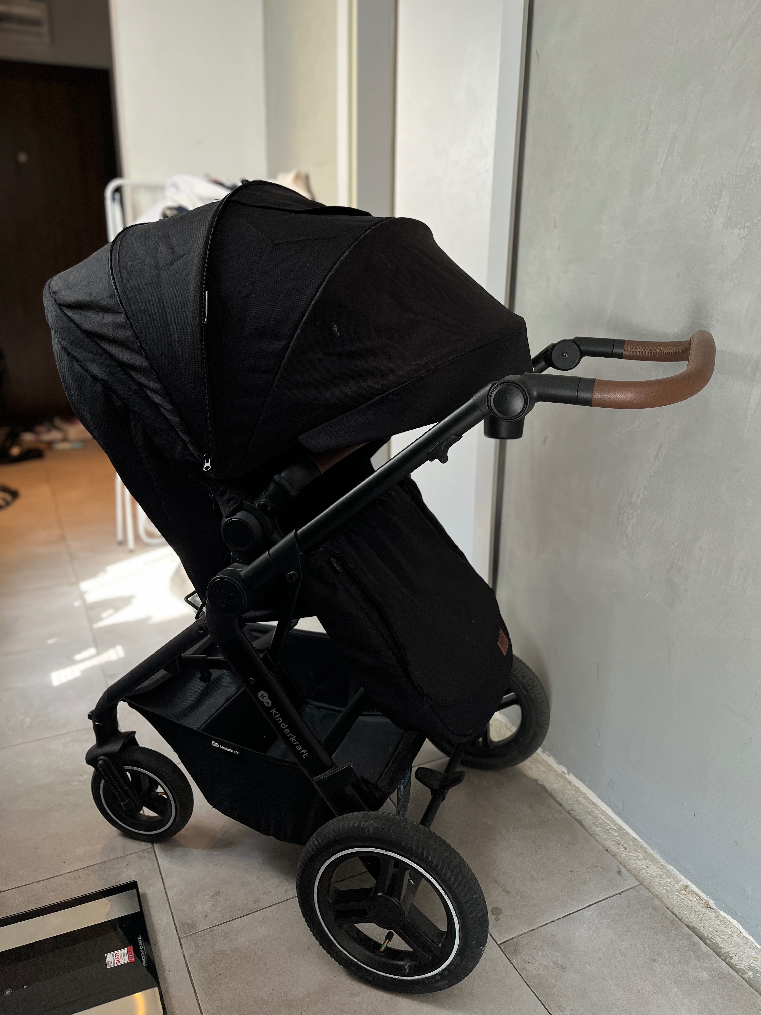 Продавцам количка ,  KinderKraft B-TOUR, 3в1 (трансформер)
