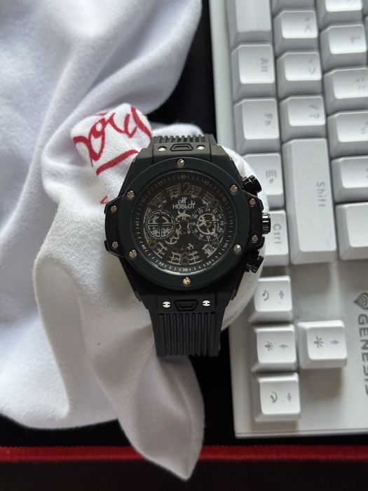 Hublot Big Bang-style chronograph watch