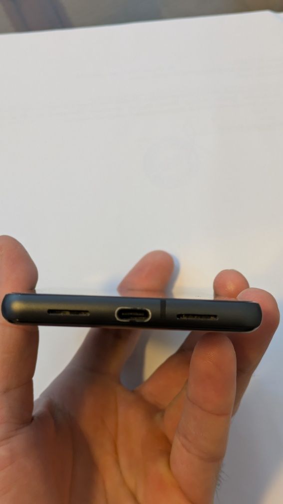 Продавам Google Pixel 7