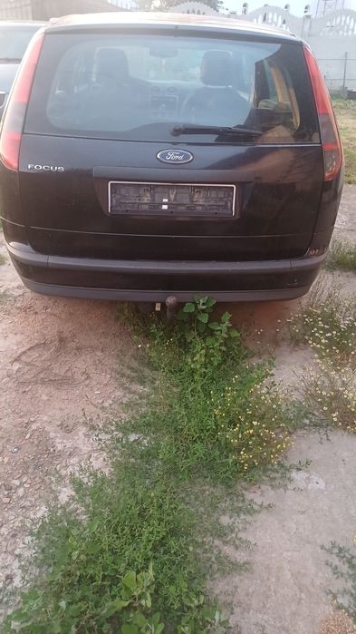 Vând piese din dezmembrări Ford focus 2 1.6 benzina