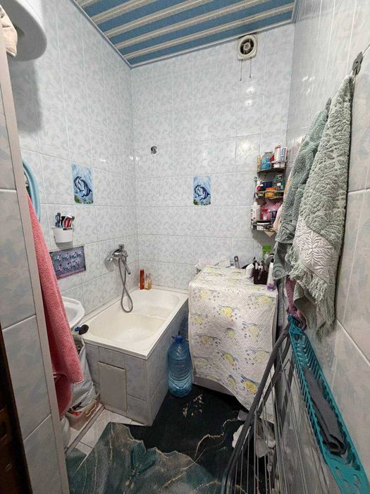 Продаётся 2х комн квартира на 3 этаже Ор-р Трикотаж