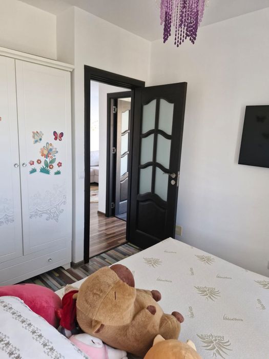 Apartament 3 camere Brown Luxury