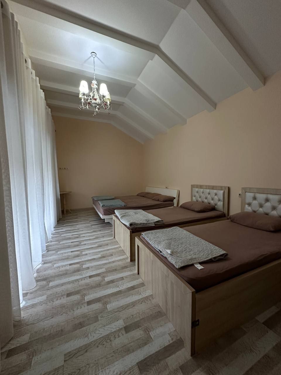 DACHA:Arbat kafe orqasida