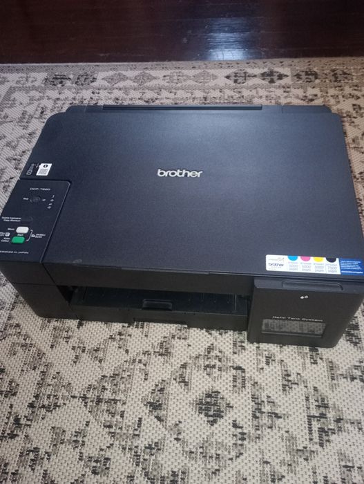Multifuncțional Brother DCP-T220