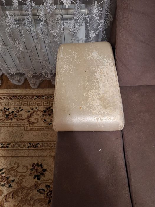 Продам угловой диван.