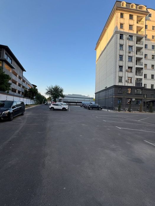 Продаётся 3-комнатная квартира Мирзо-Улугбек ор-р Академия милиции