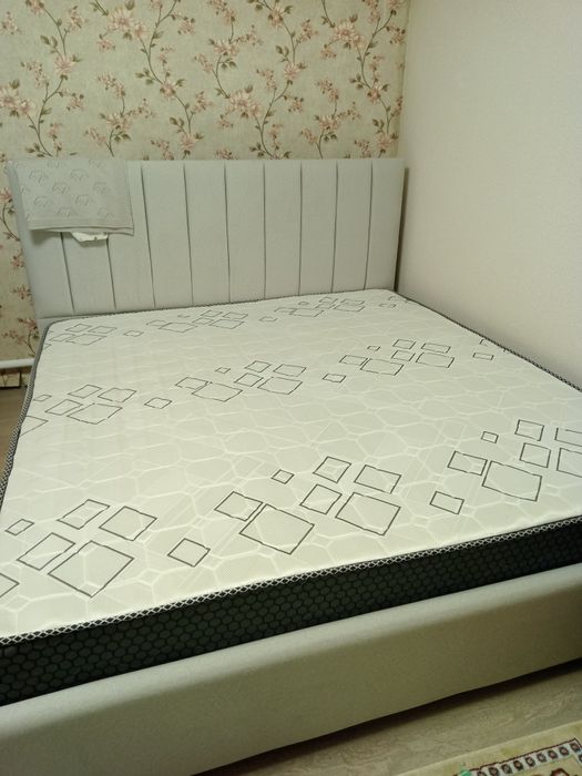 Продам матрас новый