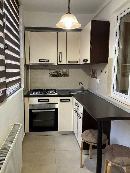 Proprietar închiriez garsonieră in militari residence