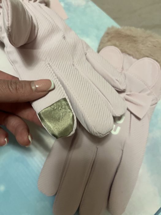 Ръкавици в розов цвят