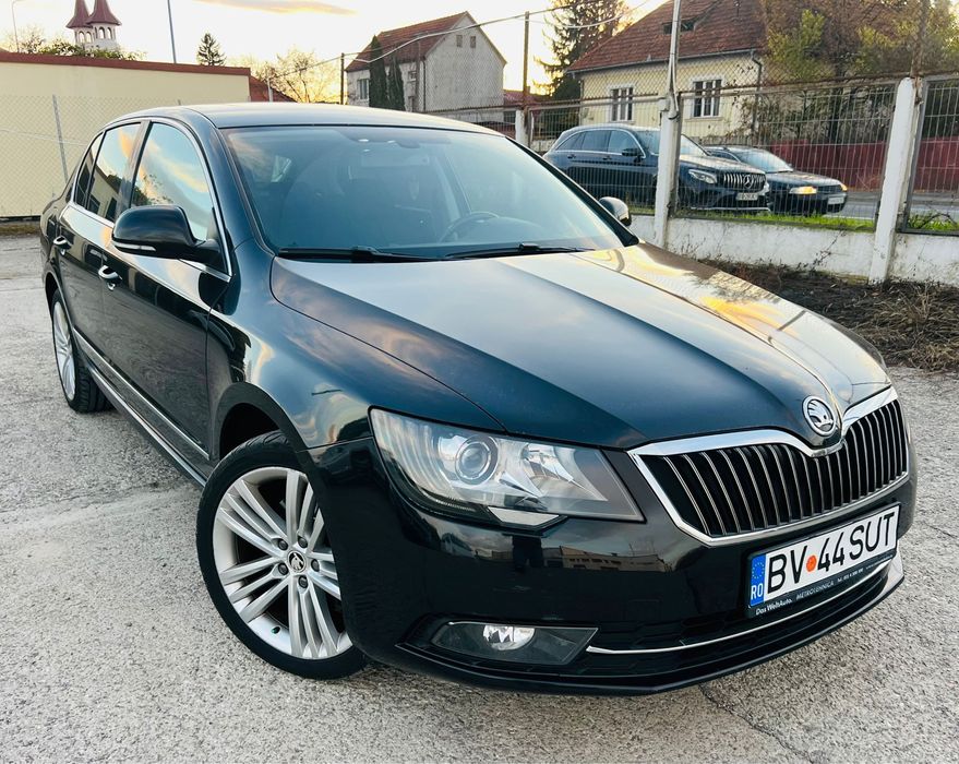 Vând Skoda Superb facelift DSG 4x4 TDI 2014