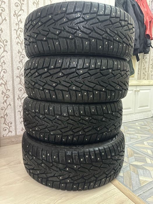 Продам шины! 16R! Почти новые!