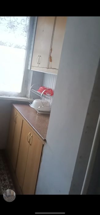 Ижарага уй берилади  камчатка изза  урикзор  атрофи  2 хона  300& лубо