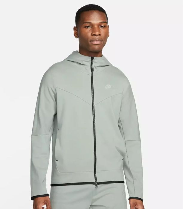 Толстовка Nike Tech Fleece